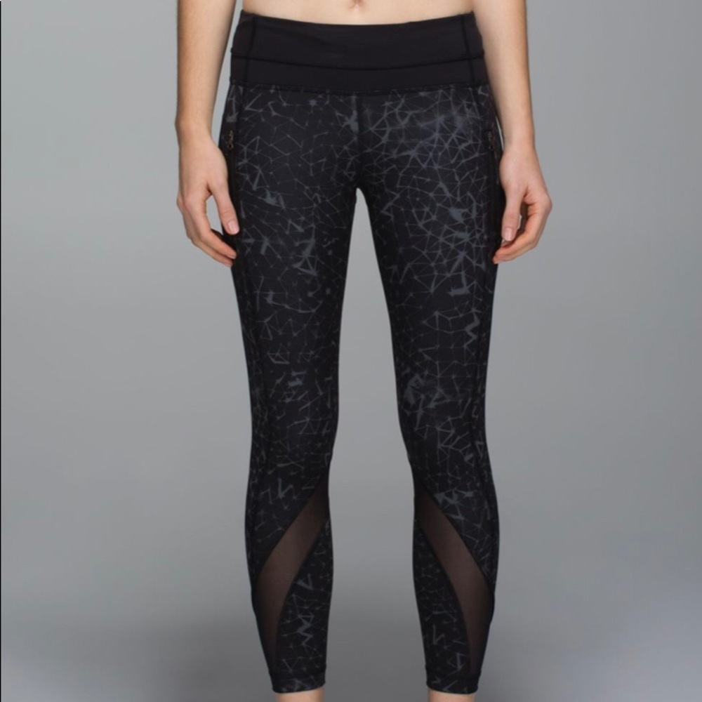 Lululemon Inspire Tight II *Full-On Luxtreme (Mesh